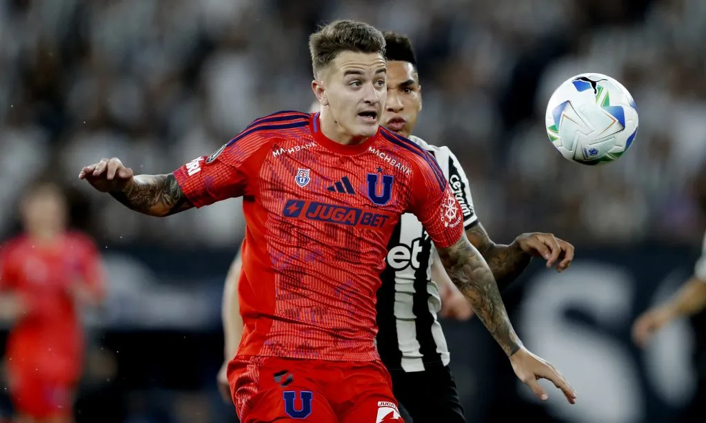 La U tiene novedades en la lista de citados tras el duelo contra Botafogo en Brasil.