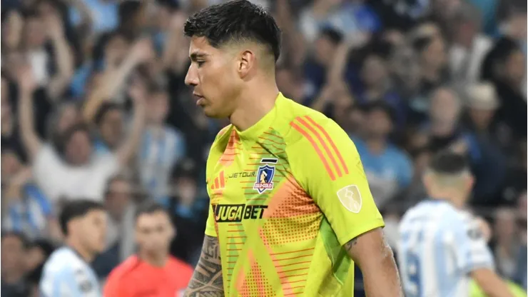 Brayan Cortés vive un momento crítico en Colo Colo.