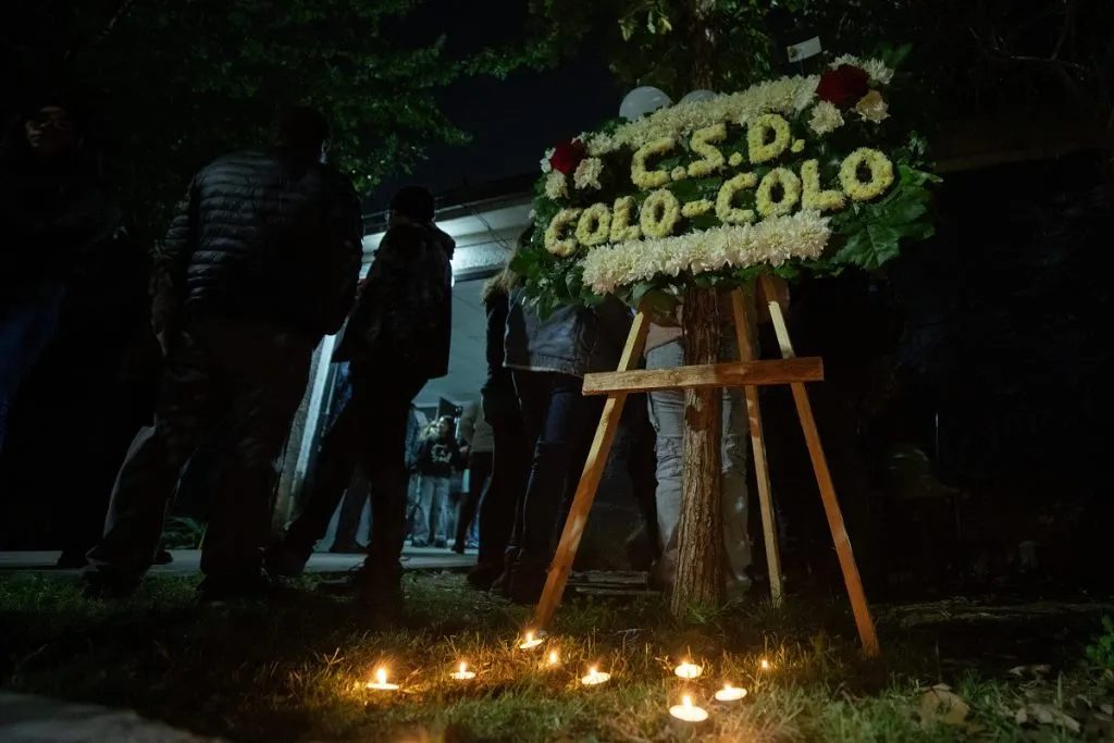 Velorio de uno de los hinchas fallecidos previo al partido de Copa Libertadores entre Colo Colo y Fortaleza (Photosport).