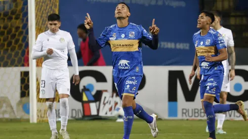Cristian Palacios marcó para Everton.