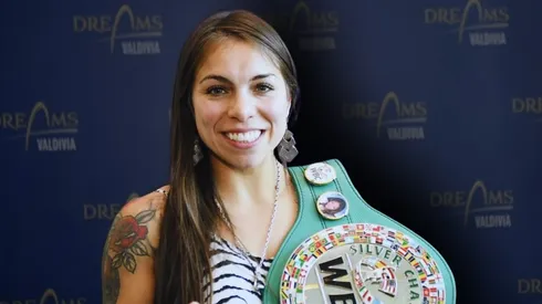 La chilena no pudo recuperar el título que alguna vez tuvo ante la kazaja, Angelina Lukas.