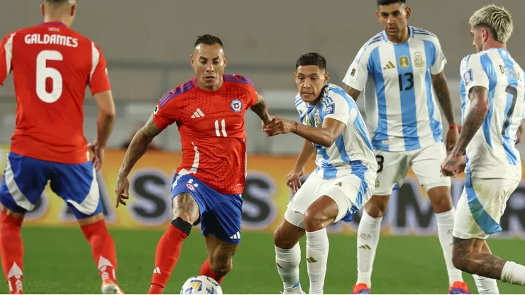 Chile vuelve a enfrentarse por las eliminatorias y esta vez será contra Argentina en el Estadio Nacional.
