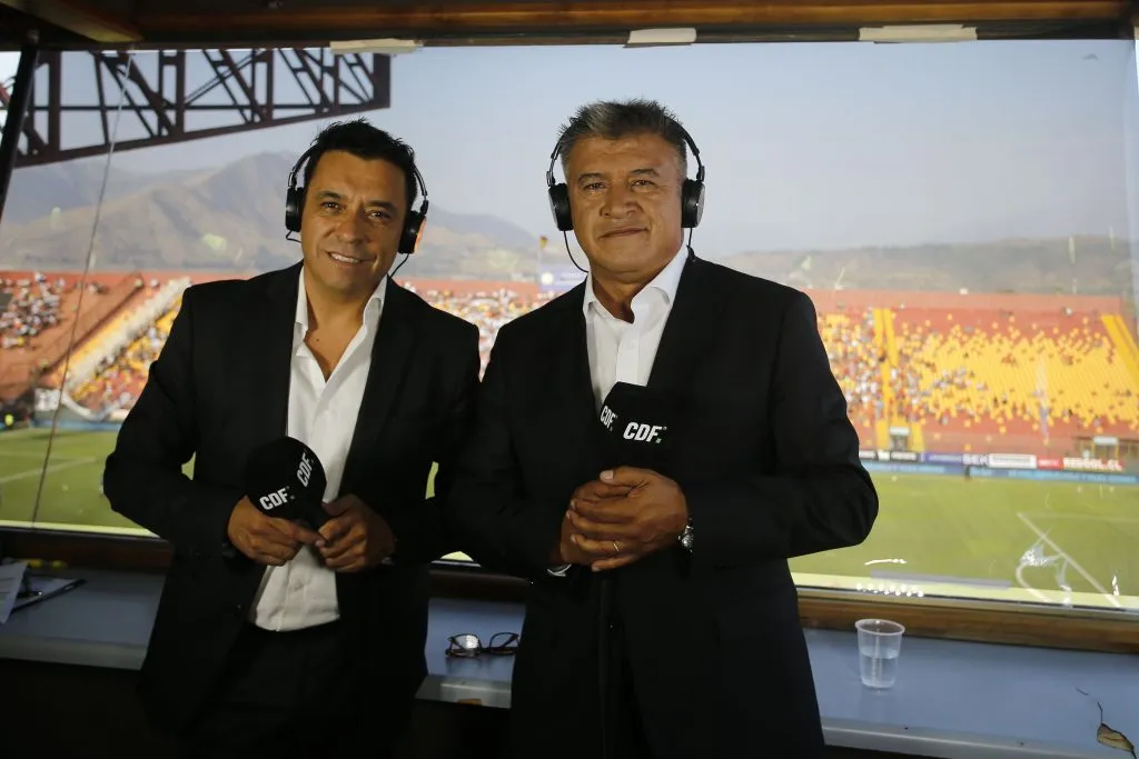 Futbol, Union Espanola vs Colo Colo
Primera fecha, campeonato nacional 2019
Los comentariastas del CDF Claudio Palma y Claudio Borghi son fotografiados antes del partido de primera division entre Union Espanola y Colo Colo disputado en el estadio Santa Laura de Santiago, Chile.
17/02/2019
Andres Pina/Photosport

Football, Union Espanola vs Colo Colo
First date, 2019 National Championship
TV comentator Claudio Palma and Claudio Borghi are pictured prior to the first division match between Union Espanola and Colo Colo held at the Santa Laura stadium in Santiago, Chile.
17/02/2019
Andres Pina/Photosport