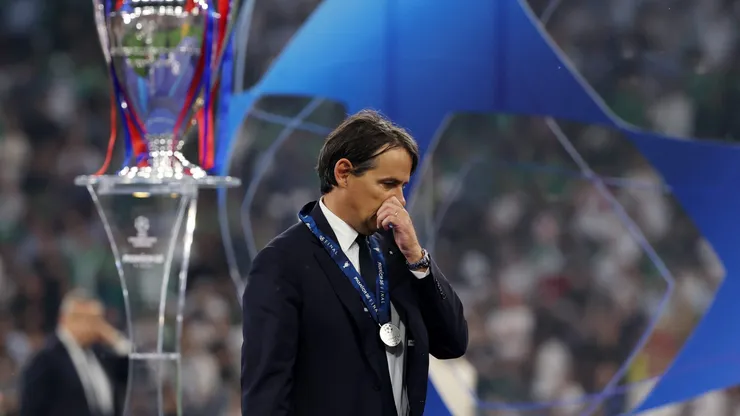Simone Inzaghi toma una fuerte decisión tras la derrota del Inter de Milán ante PSG.