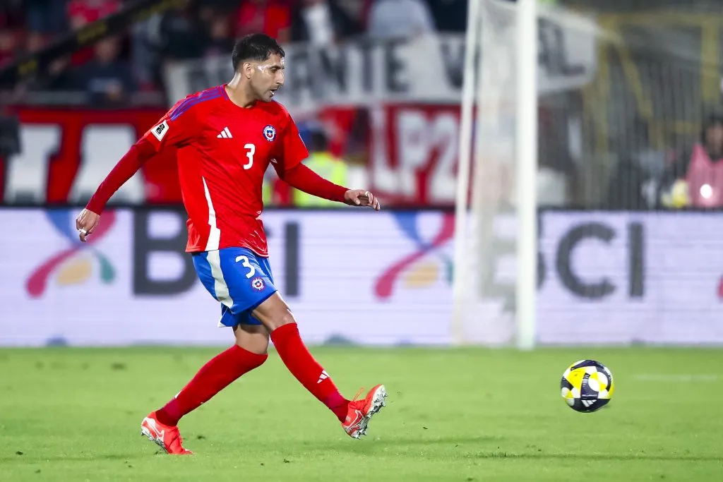Guillermo Maripán en duda en la Roj.a FOto: Pepe Alvujar/Photosport