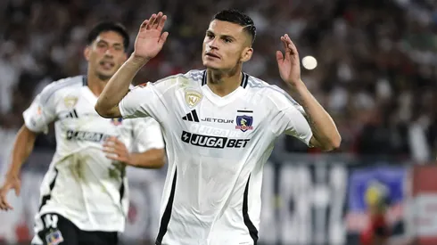 Lucas Cepeda comienza a ser tentado desde el extranjero para salir de Colo Colo.