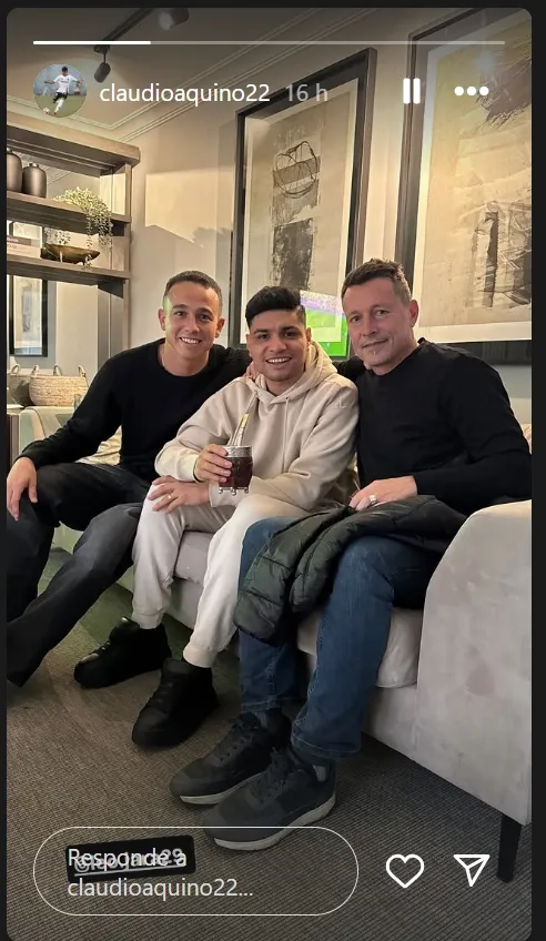 Aquino con su amigo Leo Jara