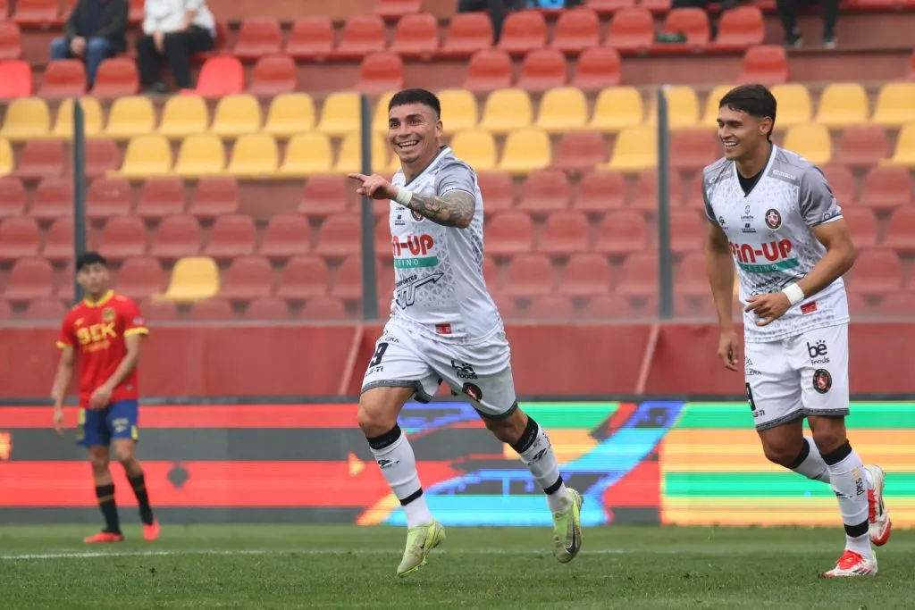 Daniel Castro lleva anotados siete goles en esta Liga de Primera 2025. ¿Razón suficiente para ser nominado a la selección chilena? | Foto: Photosport.