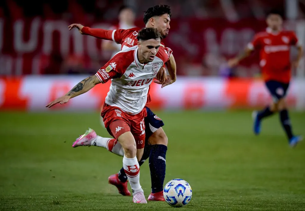 Walter Mazzantti en Huracán ante Independiente, uno de los grandes que lo quiere fichar. (Marcelo Endelli/Getty Images).