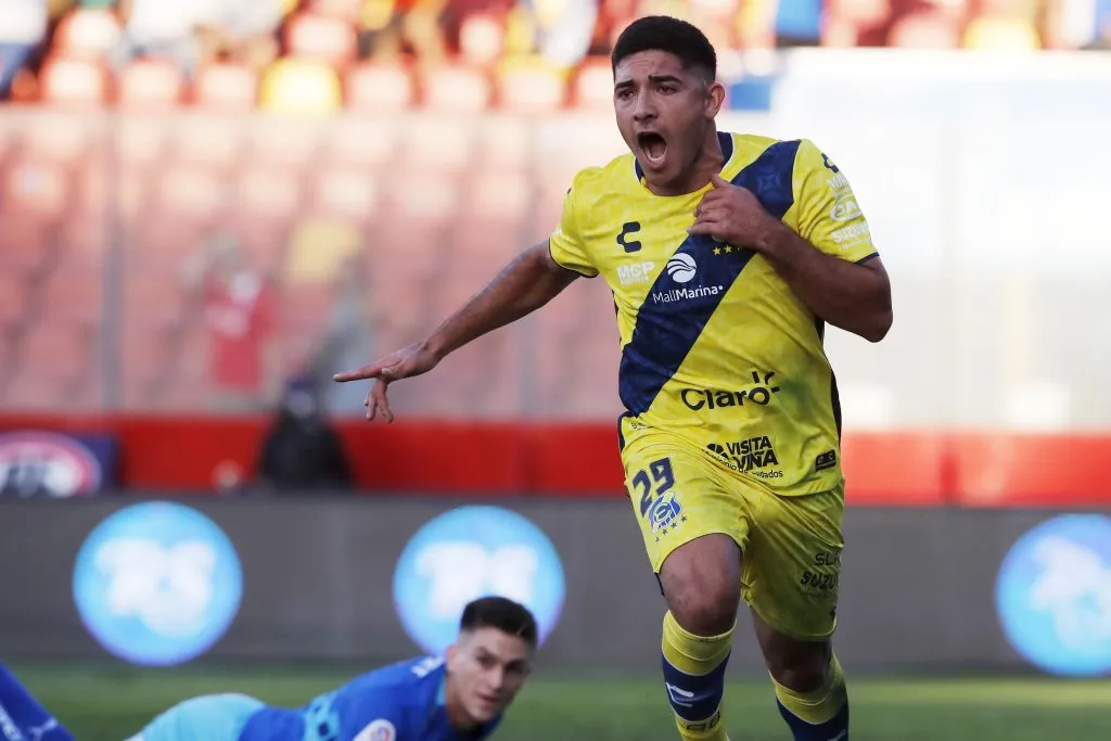 Braian Martínez hizo cuatro goles y regaló tres asistencias en 15 partidos por Everton. (Jonnathan Oyarzun/Photosport).