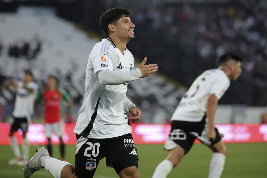 Alexander Oroz suma ocho goles en 49 partidos por Colo Colo. (Felipe Zanca/Photosport).