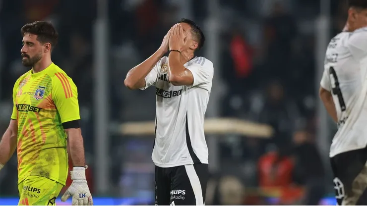 Colo Colo recibe una nueva sanción de la Conmebol, y esta vez con fuerte advertencia.