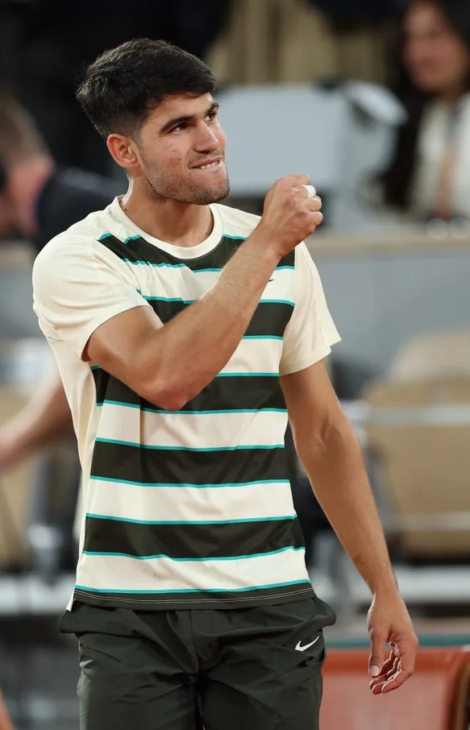 Carlos Alcaraz en los cuartos de final de Roland Garros (Getty Images).