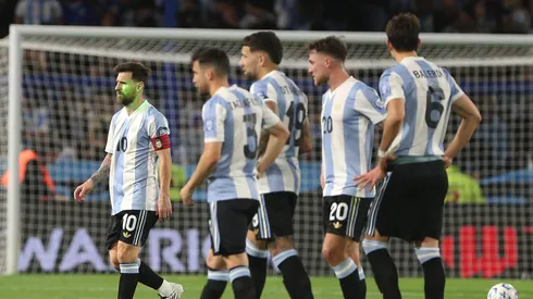 Argentina pone equipo estelar ante la Roja