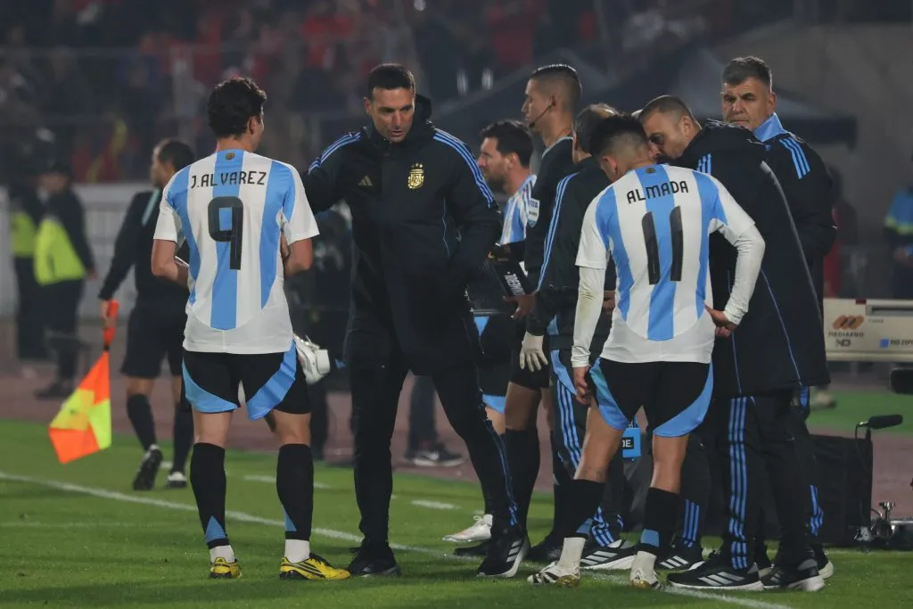 Lionel Scaloni en el estadio Nacional. (Photo by Marcelo Hernandez/Getty Images)