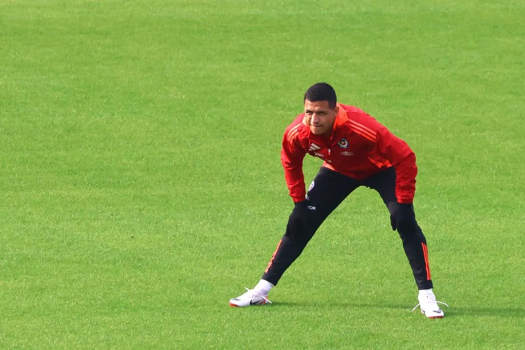 Alexis Sánchez habló de la U, pero se ve lejos de la idea. Foto: Jonnathan Oyarzun/Photosport