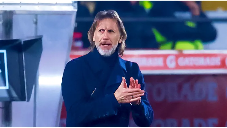Gareca podría dirigir este martes su último partido en la Roja.