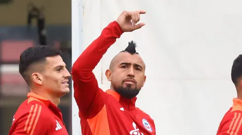 Un polémico periodista argentino carga cruelmente contra Arturo Vidal.