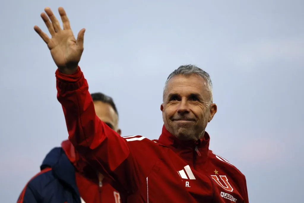 Gustavo Álvarez es el principal candidato para reemplazar a Ricardo Gareca en la selección chilena. | Foto: Photosport.