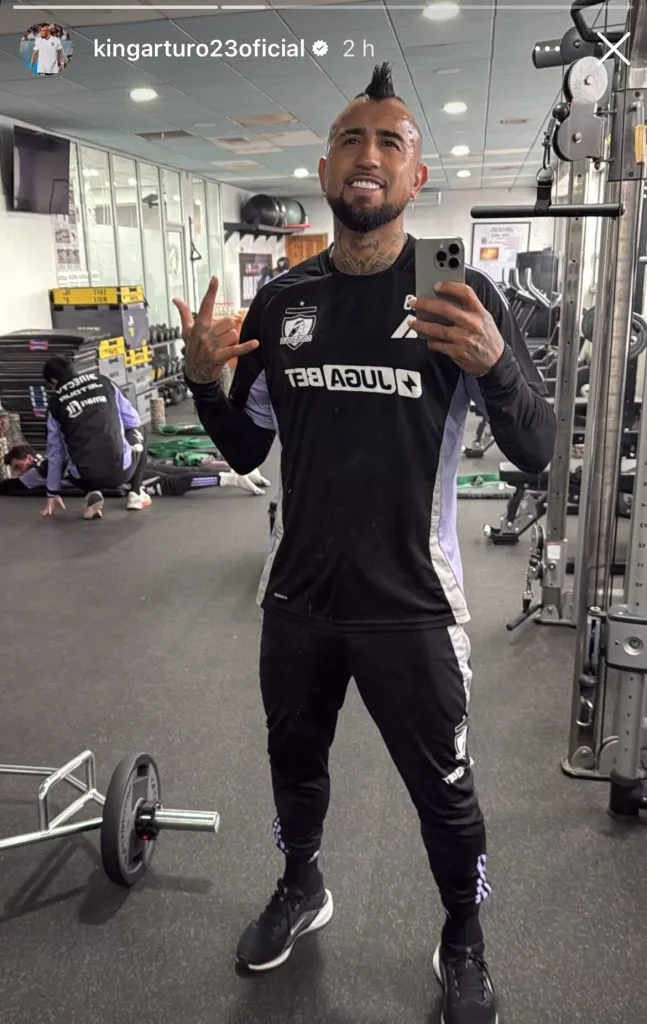 Arturo Vidal mostró parte de su intenso regreso a las prácticas con Colo Colo. Foto: Instagram.