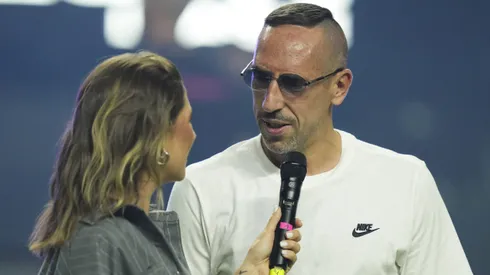 Franck Ribéry eso con todo contra Cristiano Ronaldo.