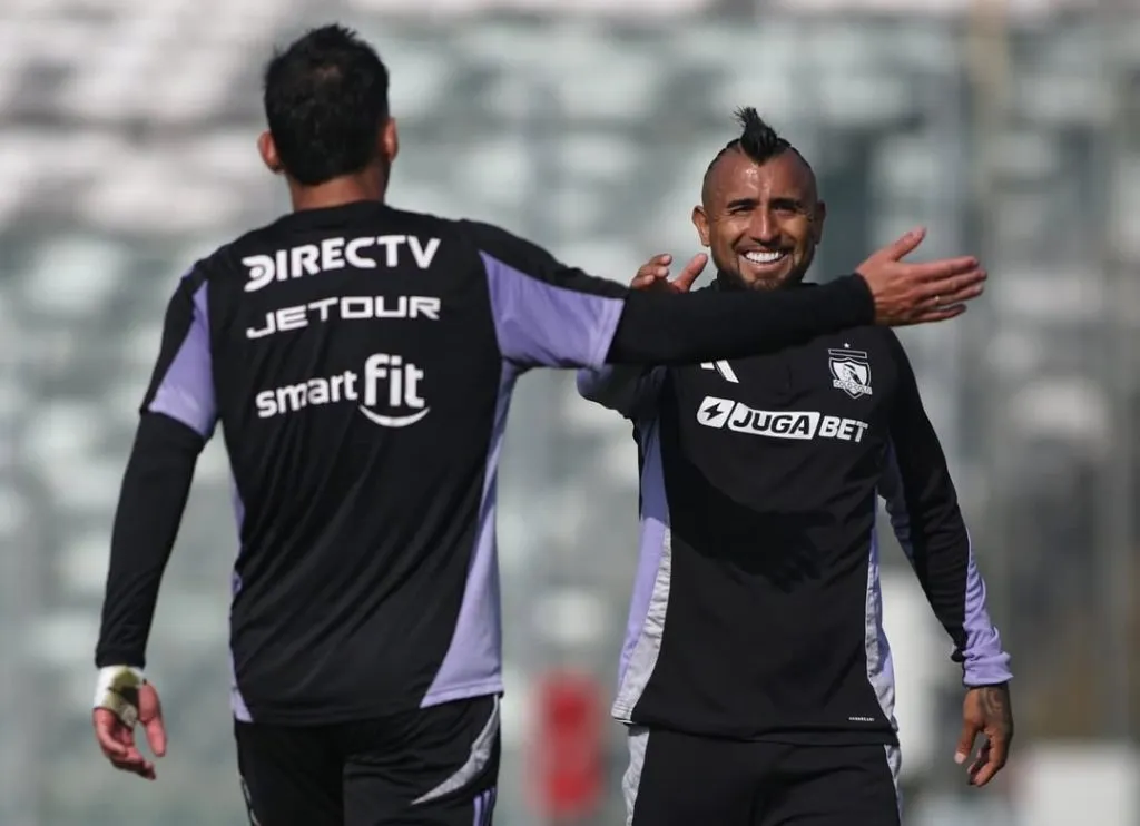 Javier Correa y Arturo Vidal anotaron | Colo Colo