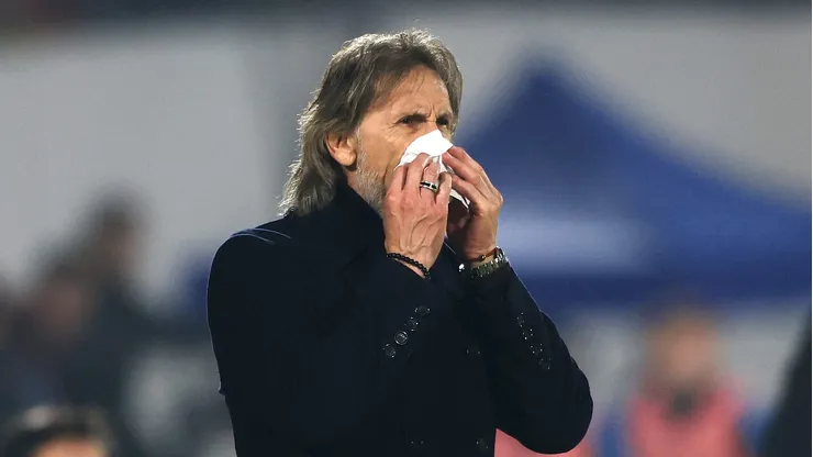 Ricardo Gareca peligra en su puesto en la banca de la selección chilena.