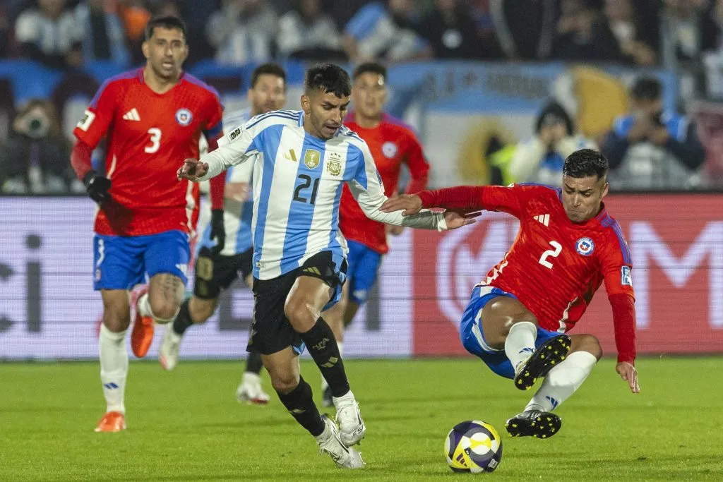 Fabián Hormazábal fue uno de los jugadores de la U que será titular ante Bolivia. Foto: Cristian Soto/Photosport