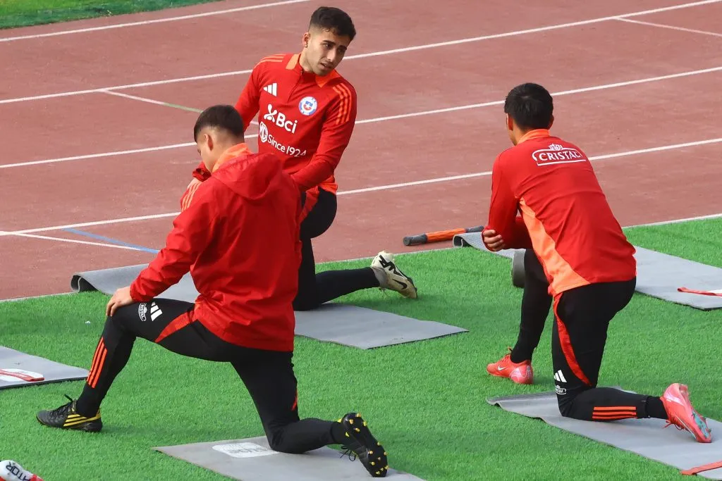 Lucas Assadi fue suplente en el último partido de la Roja ante Argentina. Foto: Jonnathan Oyarzun/Photosport