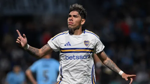 Carlos Palacios recibe un duro golpe de cara al Mundial de Clubes con Boca Juniors.