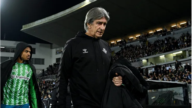 Las condiciones que pide Manuel Pellegrini para hacerse cargo de la selección chilena pensnado en el 2030.