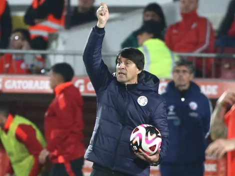 Multicampeón y dirigió en clasificatorias: El candidato para asumir en la UC