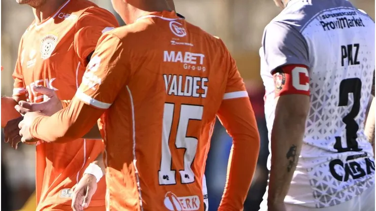 Uno de los grandes del fútbol chileno no la pasa bien y avisa que no tiene plata para refuerzos.