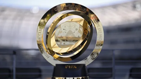 El trofeo con el que se premiará a los campeones del Mundial de Clubes.
