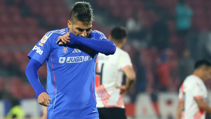 Leandro Fernández salió lesionado del partido ante Curicó.