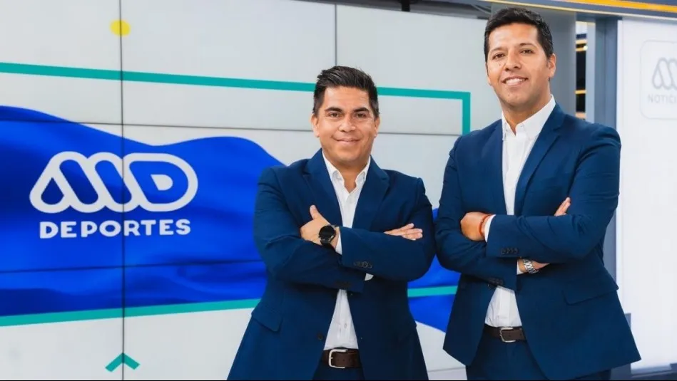 Marcelo González fue el encargado de relatar el partido de Chile y Bolivia en la señal principal de Mega. Foto: Megamedia.