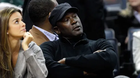 Michael Jordan volverá a la NBA en un inesperado rol, pero antes de debutar ya está en la polémica.