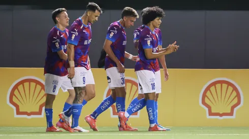 Católica puede perder a una de sus figuras en 2025 que partiría a Argentina.