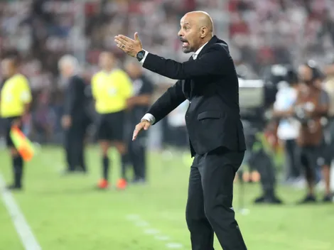 "Después de Pellegrini...": Fantasma Figueroa se postula a La Roja