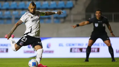 Vidal lo pasó mal ante Iquique.