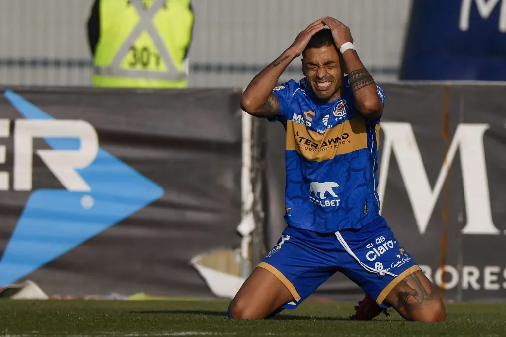 Everton, antepenúltimo del torneo, vive un nuevo problema | Photosport