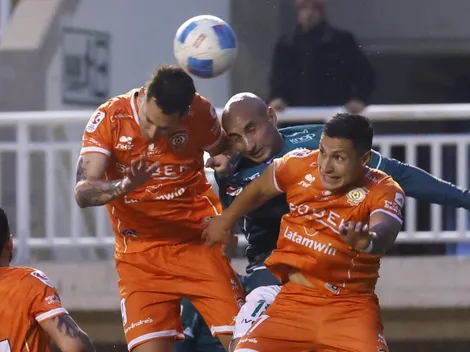 Cobreloa sufre goleada ante Wanderers: hinchas piden a histórico DT