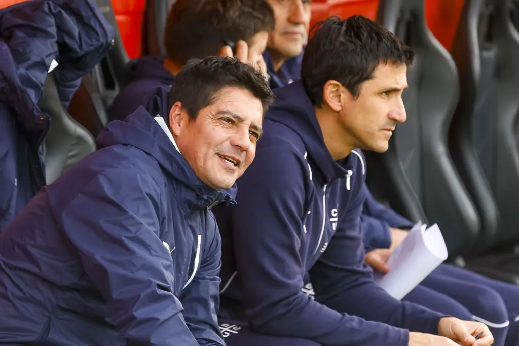 El interino de la UC se despide con triunfo: ya viene Daniel Garnero.