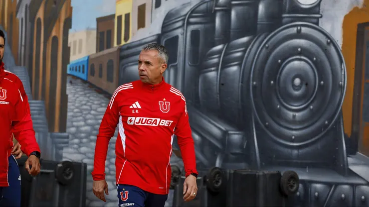 Gustavo Álvarez estaba tenso en la U.