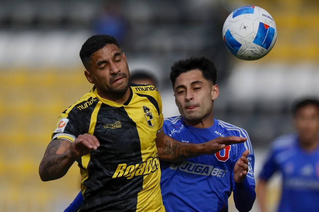 Mal partido de Javier Altamirano ante Coquimbo Unido | Photosport