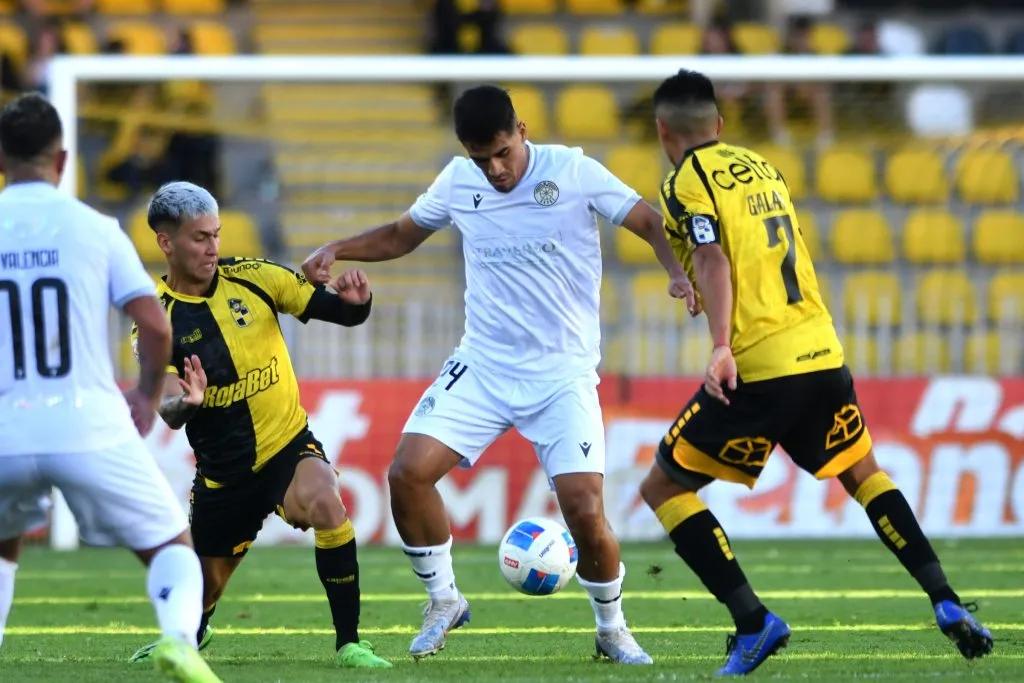 Coquimbo Unido y Audax Italiano tienen la primera opción de ser campeones de invierno. Foto: Photosport.