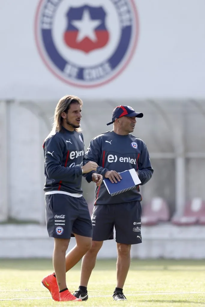 Sebastián Beccacece y Jorge Sampaoli en la selección chilena. (Andres Pina/Photosport).