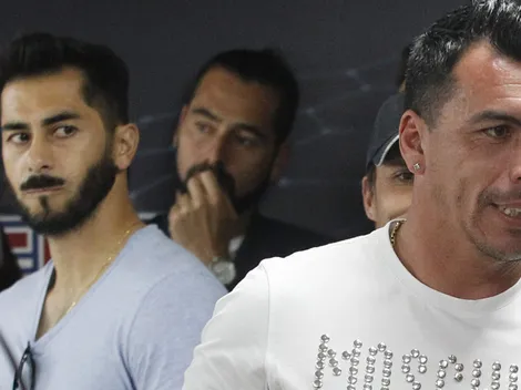 Ni Alexis, ni Vidal: La IA da los mejores del fútbol chileno por década