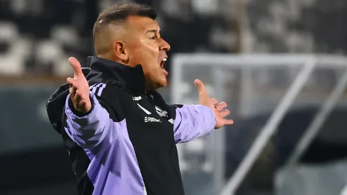 Jorge Almirón tendrá cinco bajas en Colo Colo ante Cobresal.