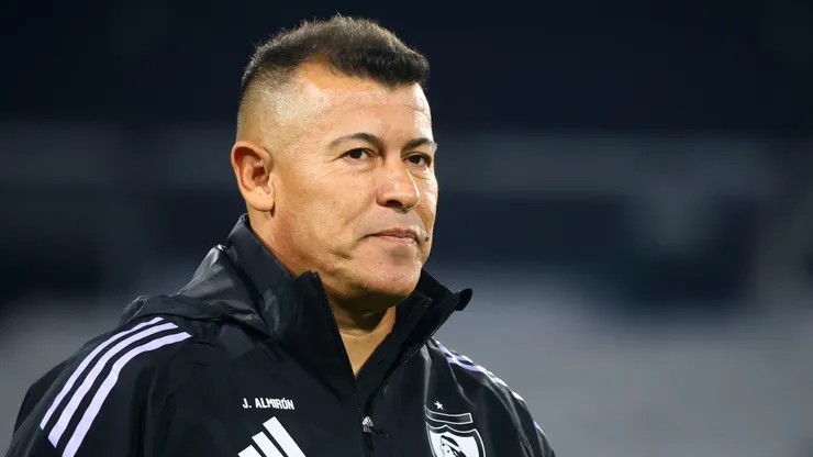 Almirón vuelve a dirigir en la banca de Colo Colo